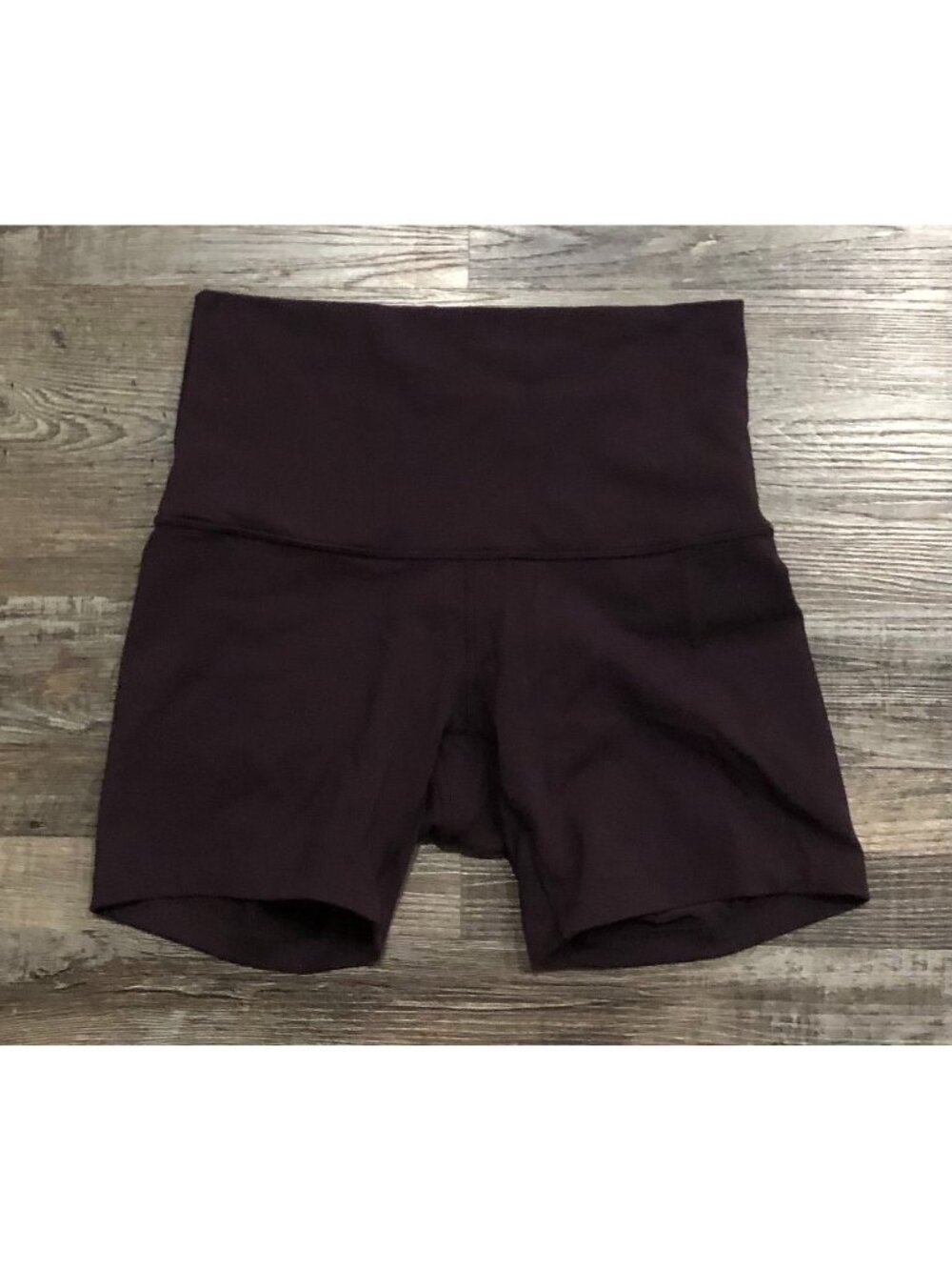 Lululemon Womens Size 6 Dark Purple Align High Rise Athletic Shorts